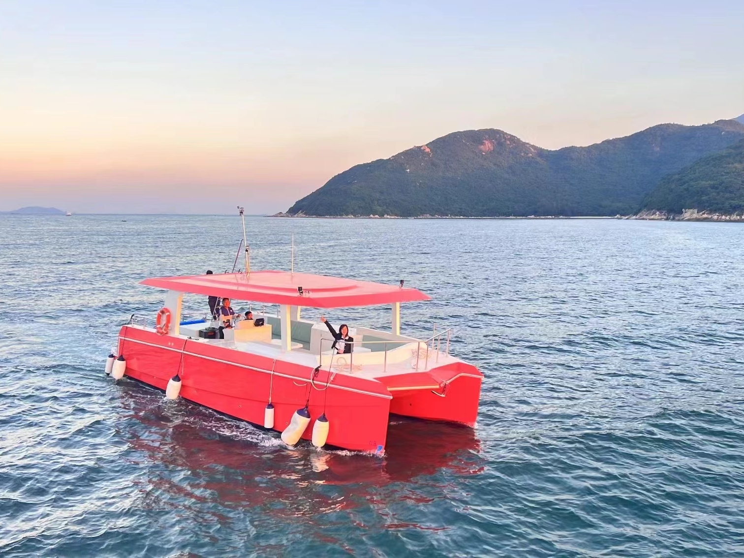 【惠州游艇】全新38尺网红双体帆船惠州巽寮湾出海团建轰趴玩海