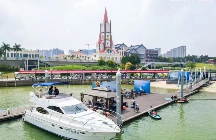 【南宁游艇】南宁北半岛游艇🚢52英尺豪华游艇包船