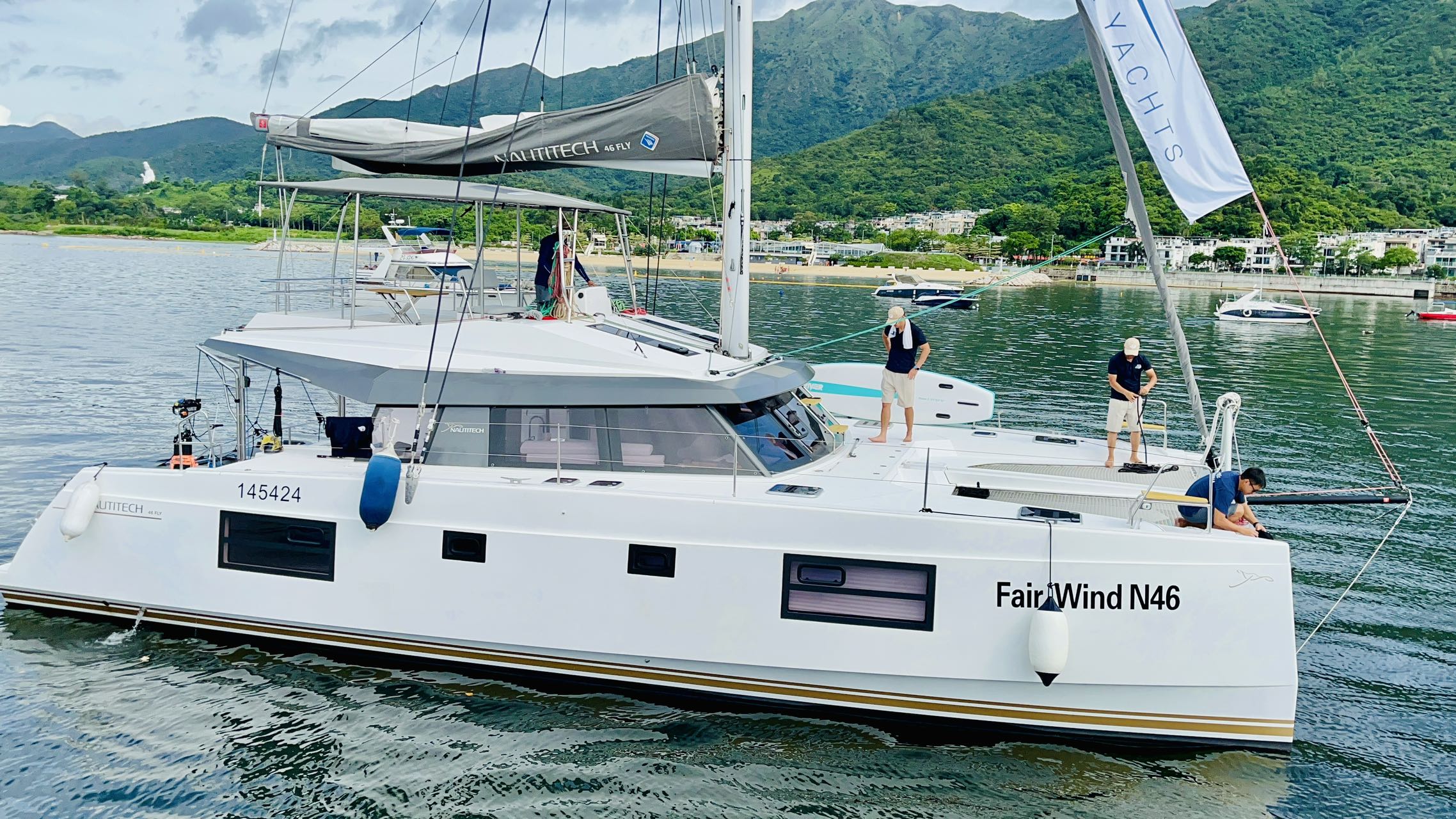 【香港游艇包船】娜缇泰NAUTITECH 46 FLY飞桥双体帆船