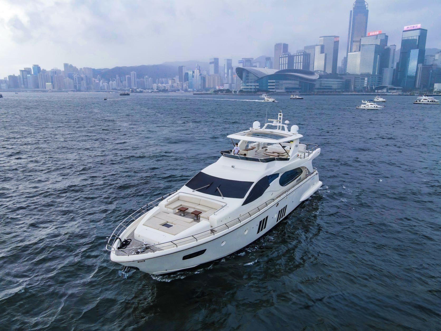 【香港游艇】Azimut88（高端游艇）